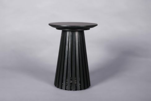 Nara side table - black