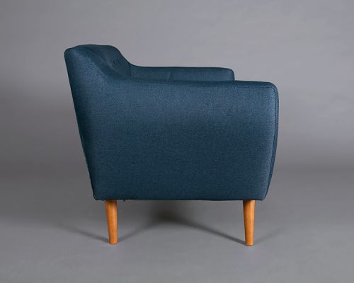 Manhattan Sofa – Midnight blue