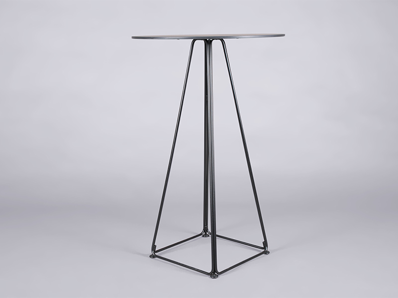 Nero poseur table