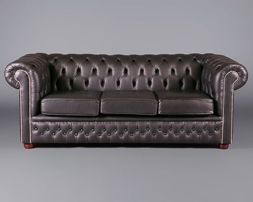 3 Seater Chesterfield – Black