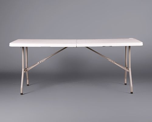 White Plastic 6ft Folding Table