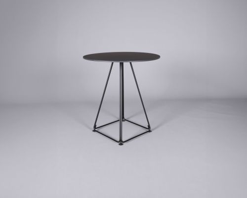 Nero Bistro table
