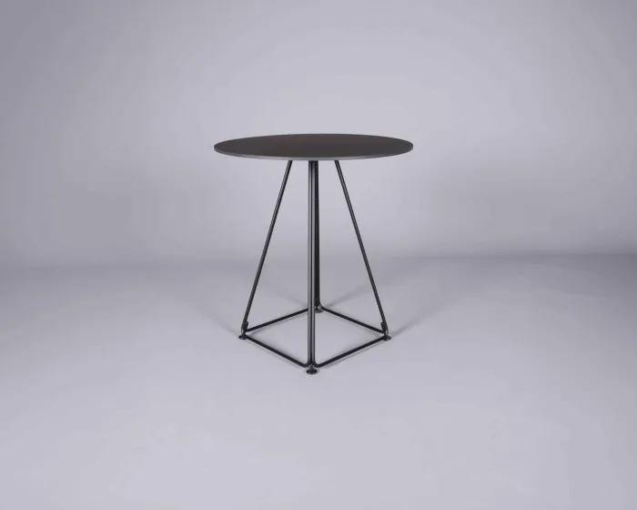 Nero Bistro table