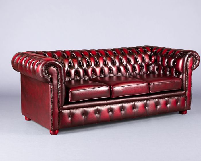 3 Seater Chesterfield – Oxblood