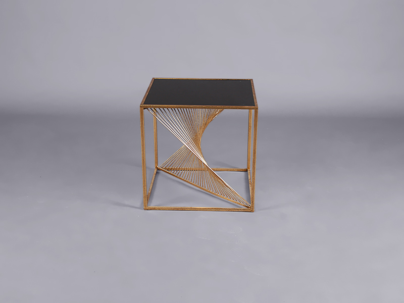 Corbel side table – black top