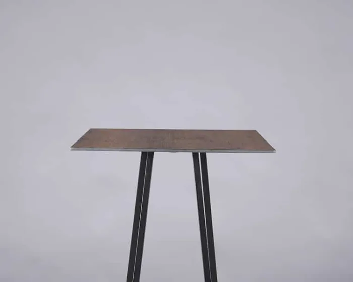 Nova poseur table black – oak top