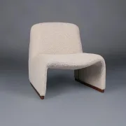 Azalea chair – bouclé