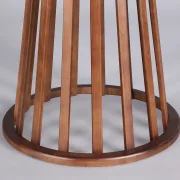 Kobe poseur table